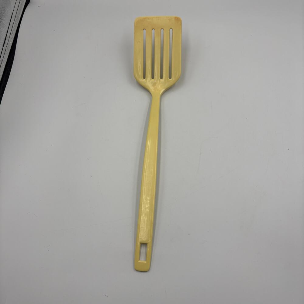 Vintage Unbranded Melamine Yellow Beige Slotted Spatula Long 14.5"